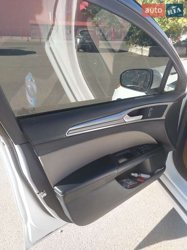 Седан Ford Fusion 2019 в Києві фото 23 Седан Ford Fusion 2019 в Києві