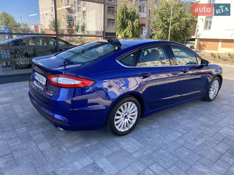 Ford Fusion 2015