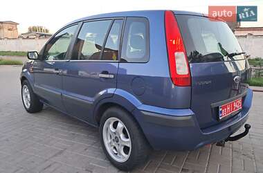 Хетчбек Ford Fusion 2006 в 