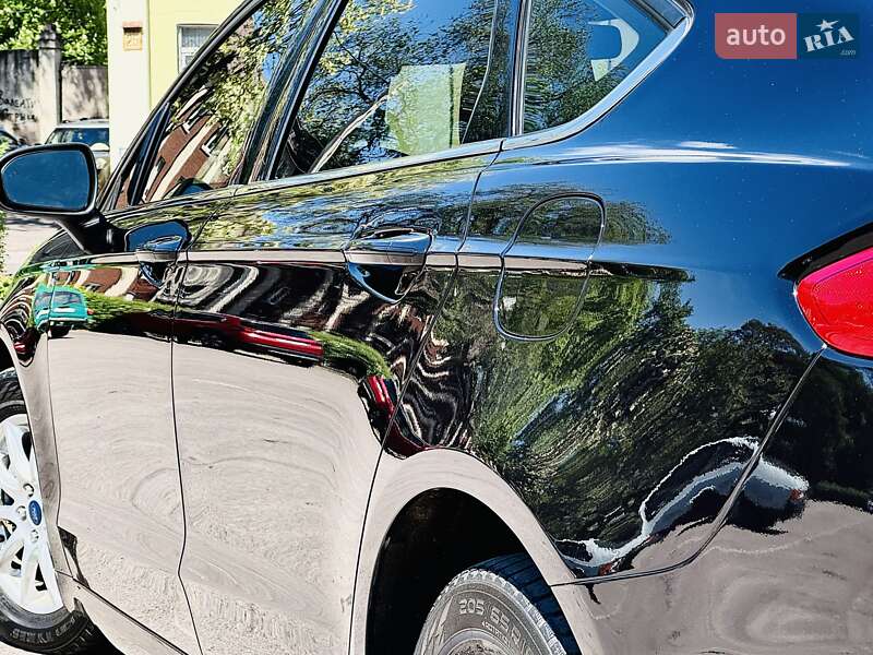 Седан Ford Fusion 2020 в Дніпрі