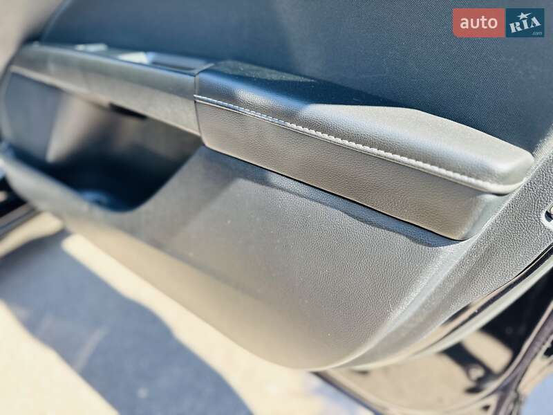 Седан Ford Fusion 2020 в Дніпрі