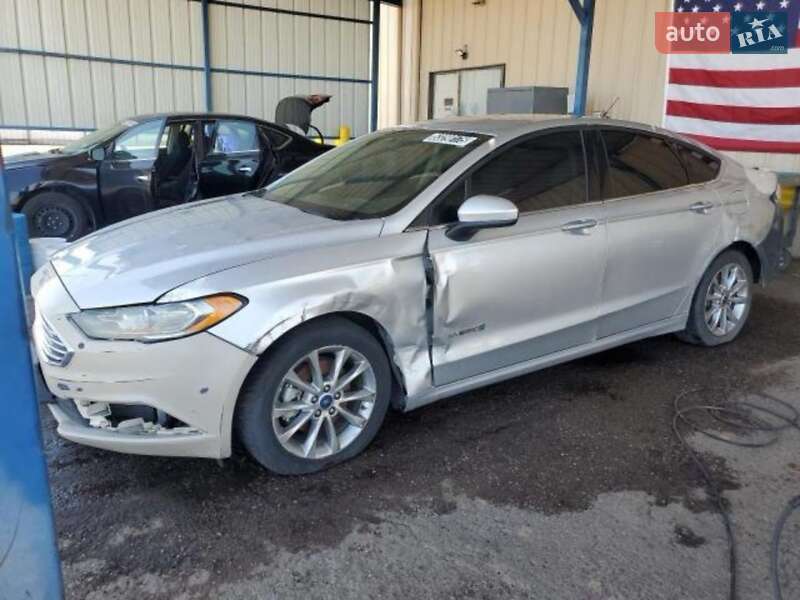 Седан Ford Fusion 2016 в Запорожье