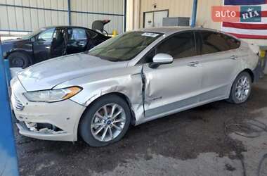 Седан Ford Fusion 2016 в 