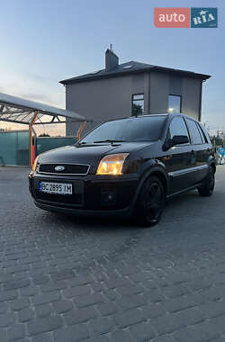 Хэтчбек Ford Fusion 2008 в Львове