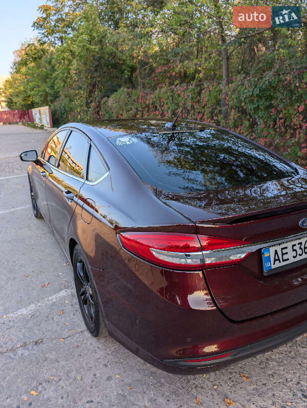 Седан Ford Fusion 2016 в Кривому Розі