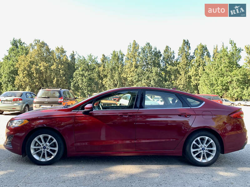 Седан Ford Fusion 2018 в Запоріжжі