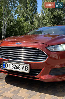 Седан Ford Fusion 2014 в 