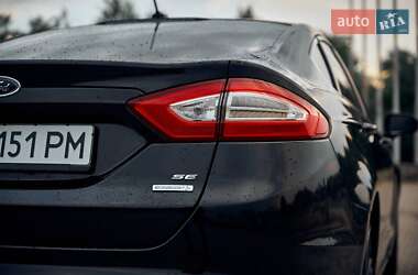 Седан Ford Fusion 2014 в 