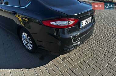 Седан Ford Fusion 2014 в 