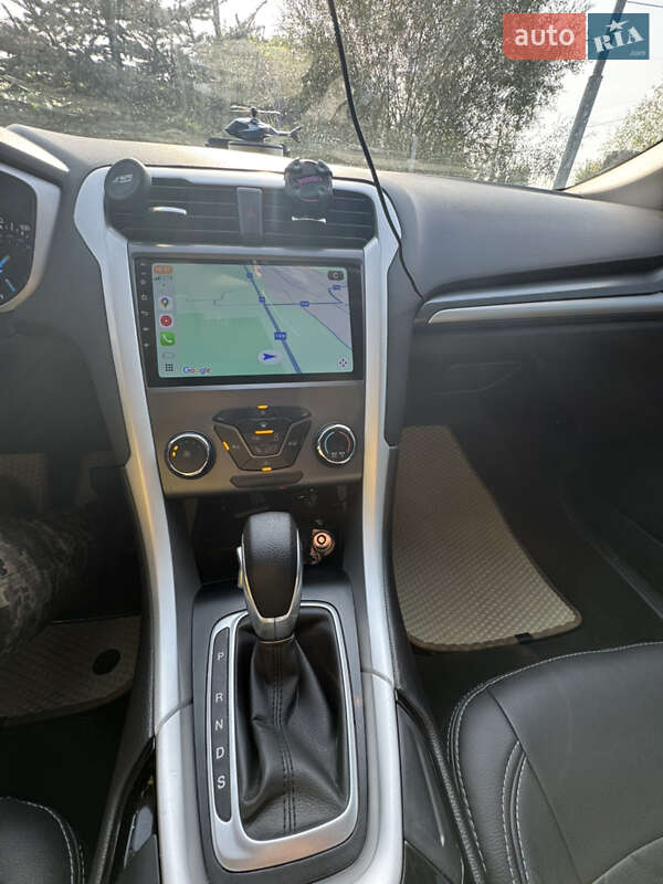 Седан Ford Fusion 2015 в Рудки