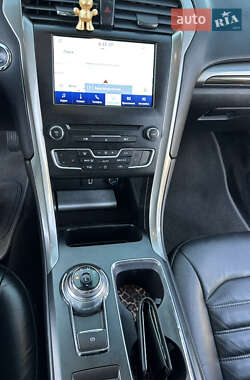 Седан Ford Fusion 2016 в Киеве