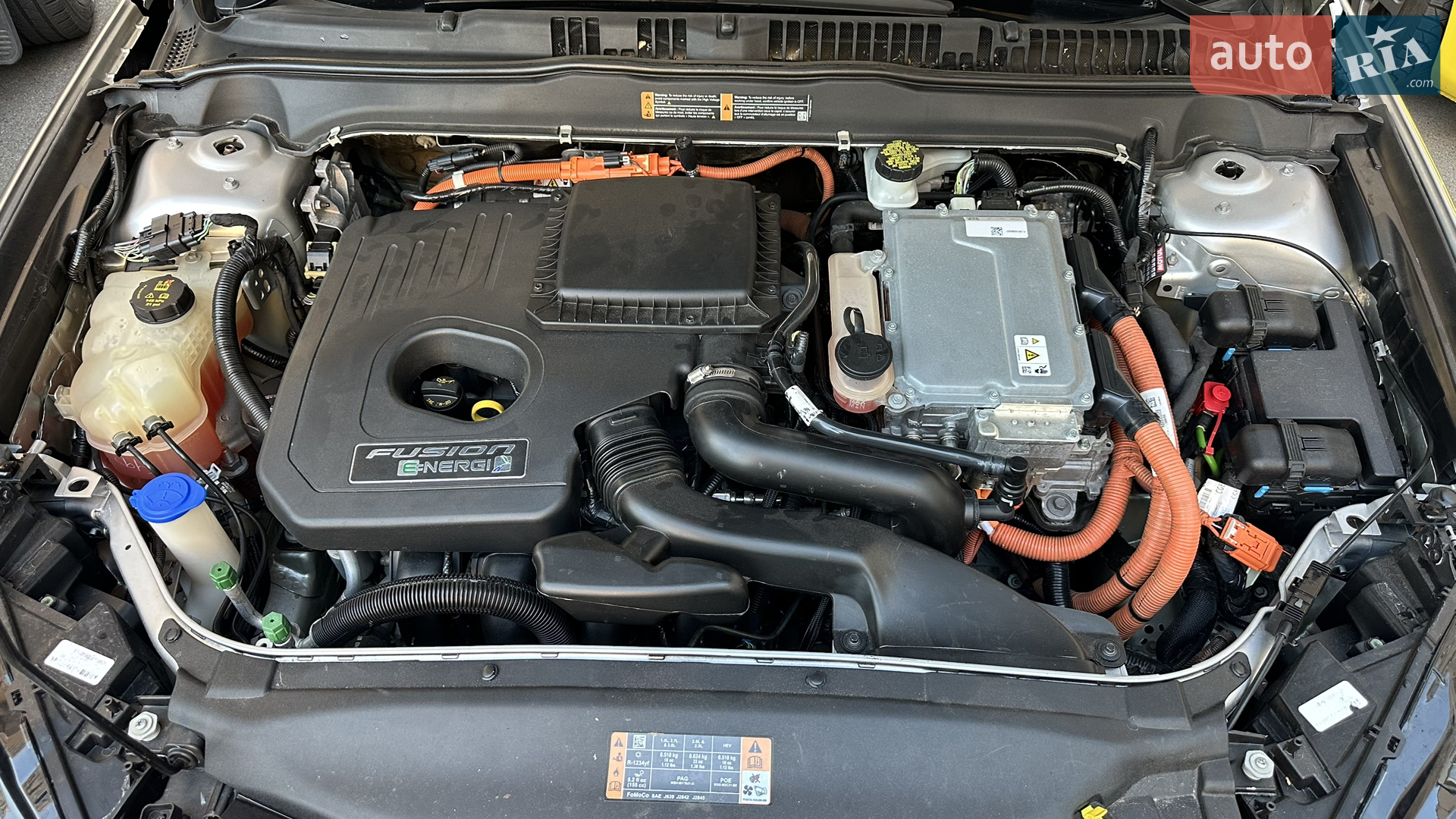 2016 Ford Fusion - мініатюра 24