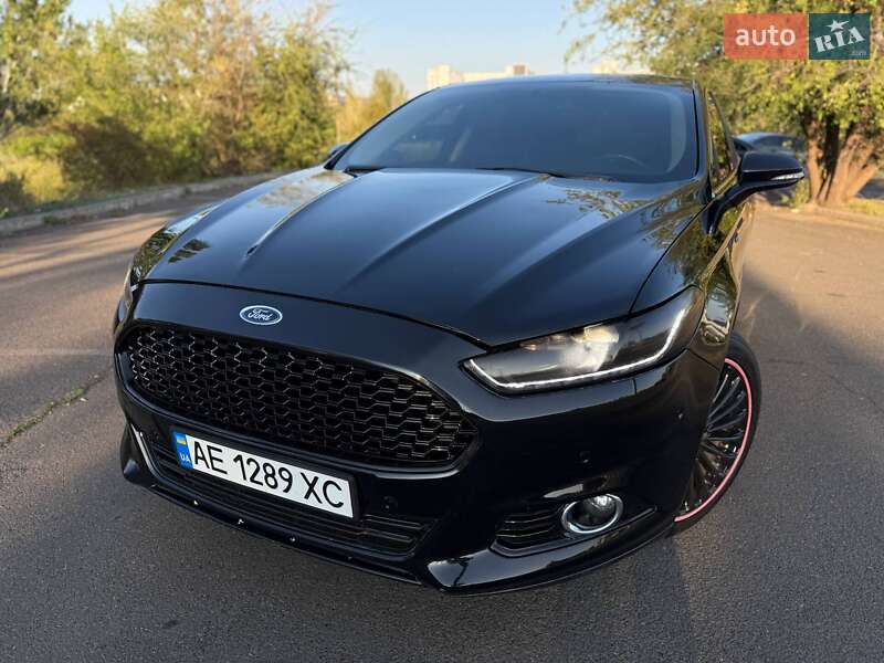 Седан Ford Fusion 2016 в Кривому Розі