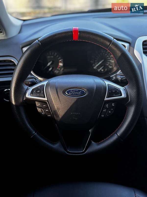 Седан Ford Fusion 2013 в Запорожье