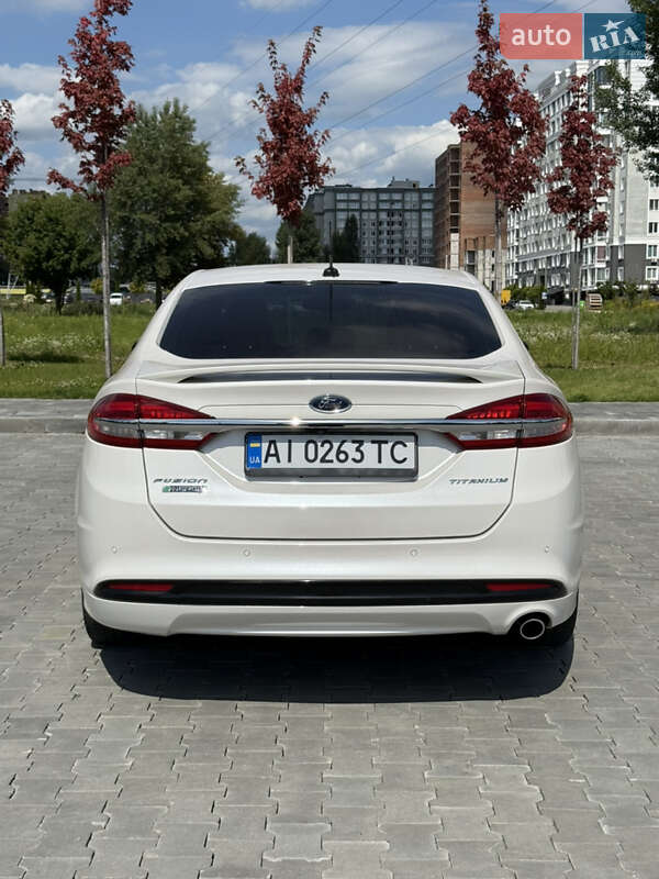Седан Ford Fusion 2018 в Ирпене