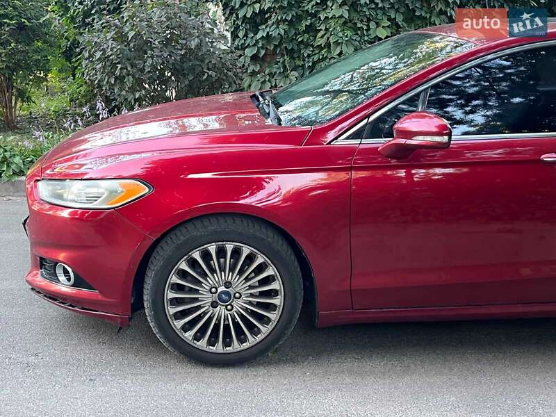 Седан Ford Fusion 2015 в Киеве фото 6 Седан Ford Fusion 2015 в Киеве
