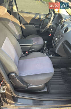 Хэтчбек Ford Fusion 2006 в  фото 13 Хэтчбек Ford Fusion 2006 в
