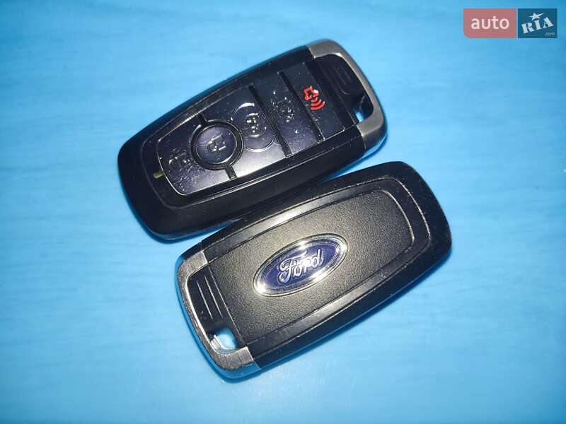 Седан Ford Fusion 2017 в Золочеве