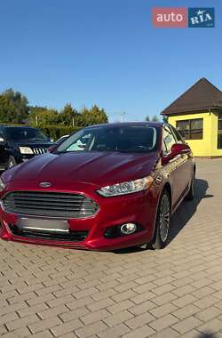 Седан Ford Fusion 2013 в 