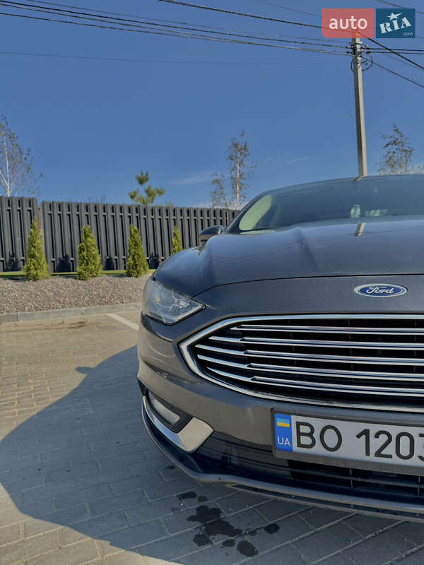 Седан Ford Fusion 2018 в Тернополе