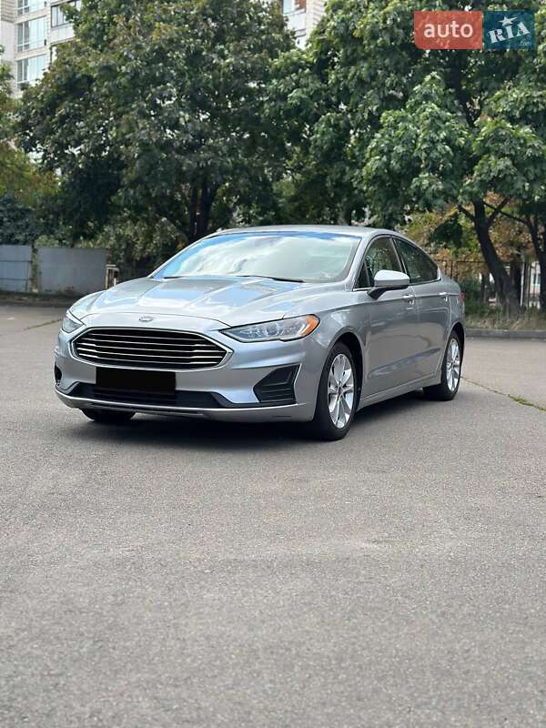 Седан Ford Fusion 2020 в Киеве