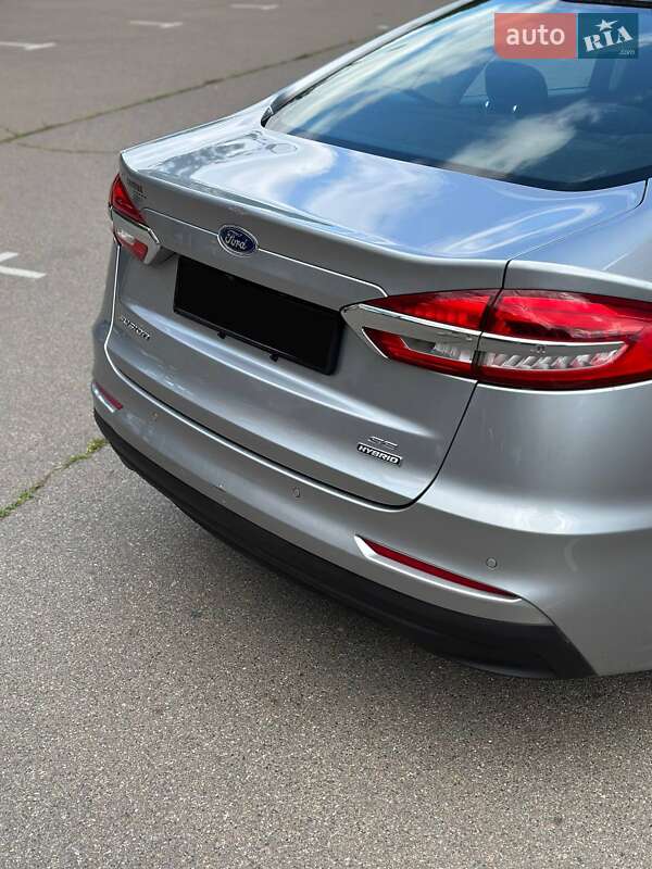 Седан Ford Fusion 2020 в Киеве