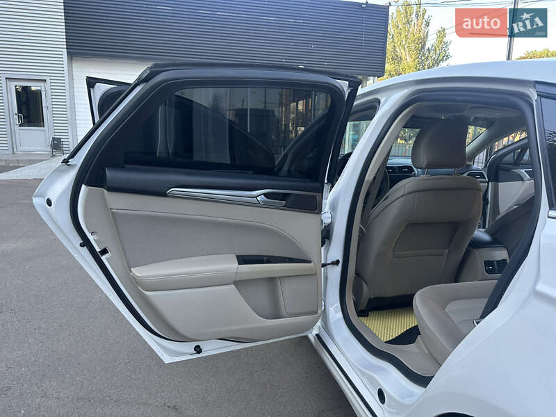 Седан Ford Fusion 2019 в Одессе