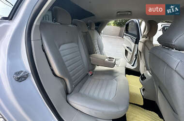Седан Ford Fusion 2019 в 