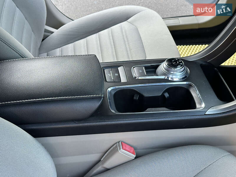 Седан Ford Fusion 2019 в Одессе