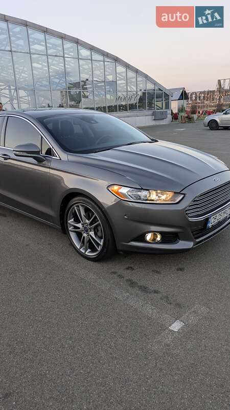 Седан Ford Fusion 2013 в Киеве фото 3 Седан Ford Fusion 2013 в Киеве