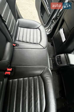 Седан Ford Fusion 2017 в 