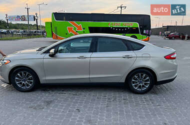 Седан Ford Fusion 2014 в 
