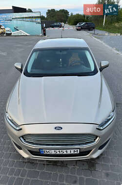 Седан Ford Fusion 2014 в 