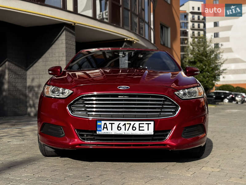 Седан Ford Fusion 2015 в Ивано-Франковске