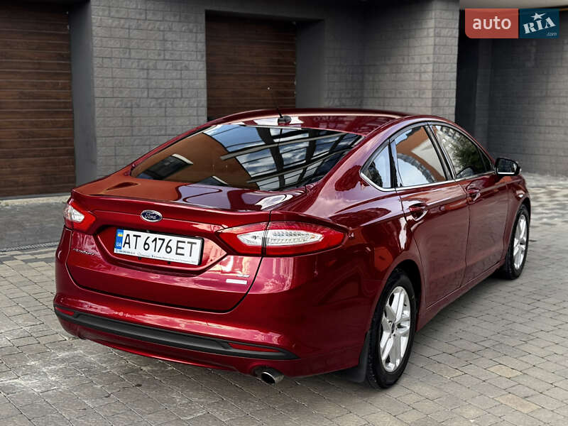 Седан Ford Fusion 2015 в Ивано-Франковске