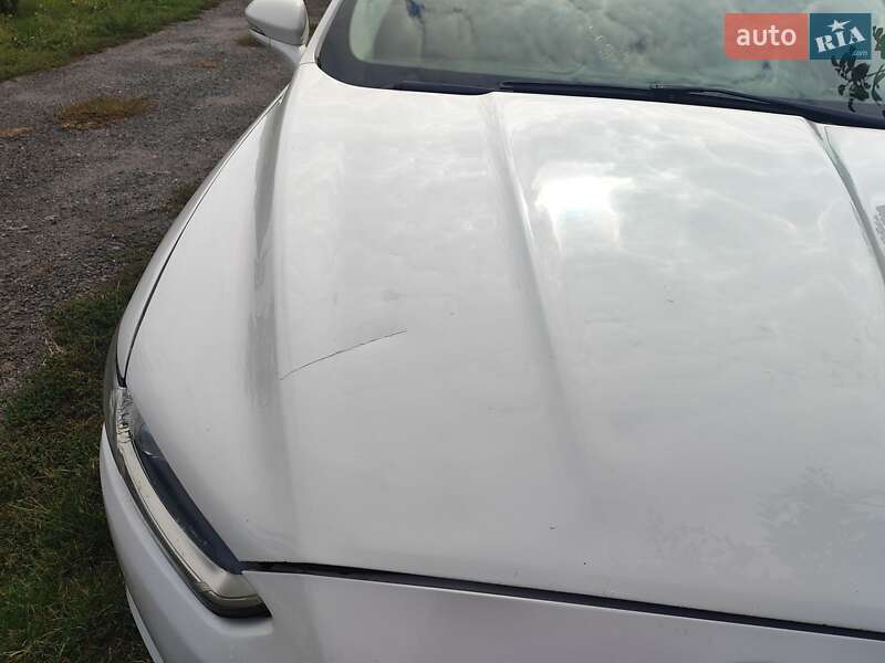 Седан Ford Fusion 2014 в Полтаві