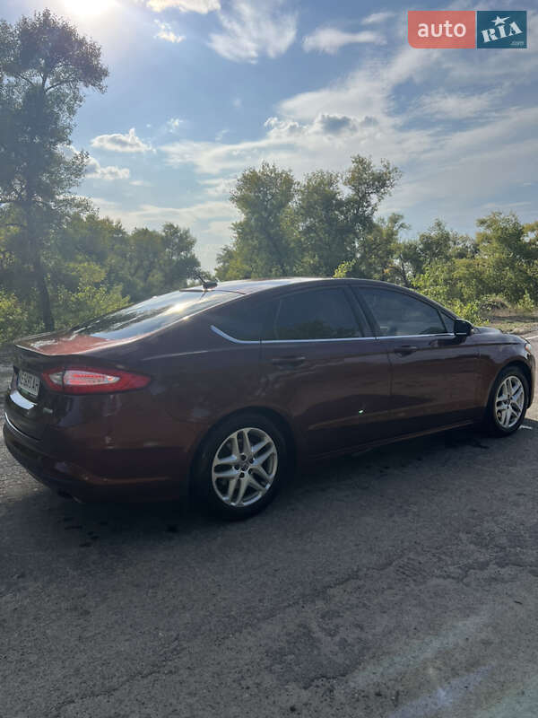 Седан Ford Fusion 2015 в Каменском фото 4 Седан Ford Fusion 2015 в Каменском