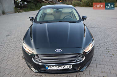 Седан Ford Fusion 2014 в 