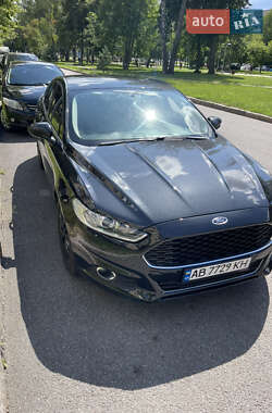 Седан Ford Fusion 2014 в 