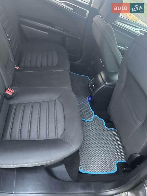 Седан Ford Fusion 2018 в Ирпене