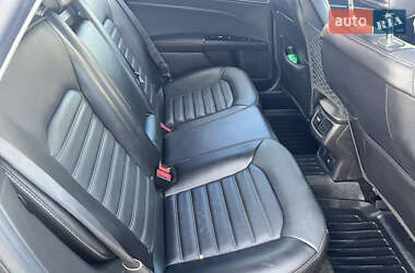 Седан Ford Fusion 2015 в 