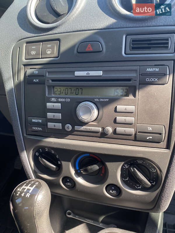 Хэтчбек Ford Fusion 2007 в Запорожье
