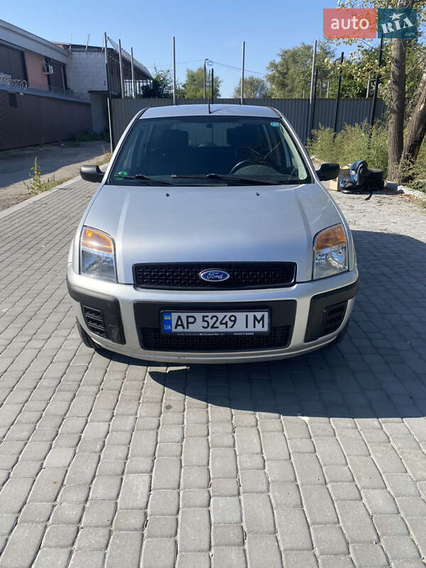 Хэтчбек Ford Fusion 2007 в Запорожье