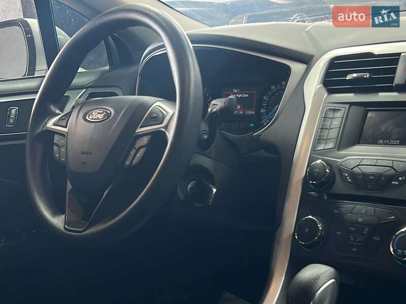 Седан Ford Fusion 2014 в Одессе