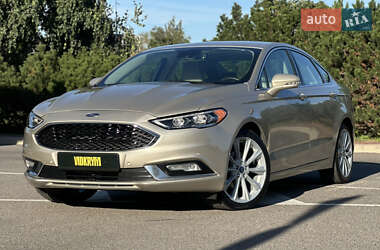Седан Ford Fusion 2016 в 