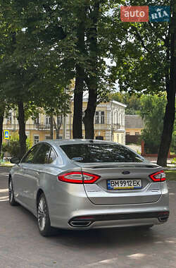 Седан Ford Fusion 2016 в 