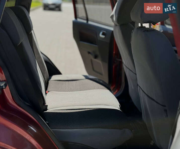 Хэтчбек Ford Fusion 2007 в Тернополе