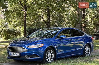 Седан Ford Fusion 2017 в 