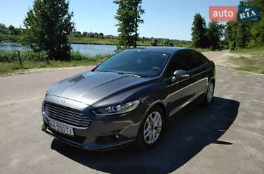 Седан Ford Fusion 2015 в Киеве