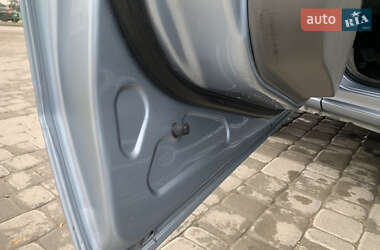 Хетчбек Ford Fusion 2004 в 